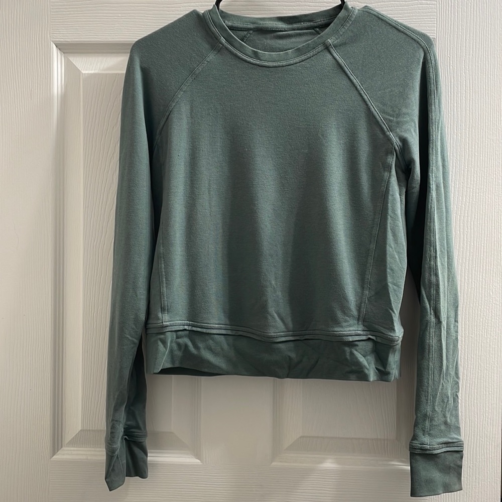 Lululemon cropped crew neck